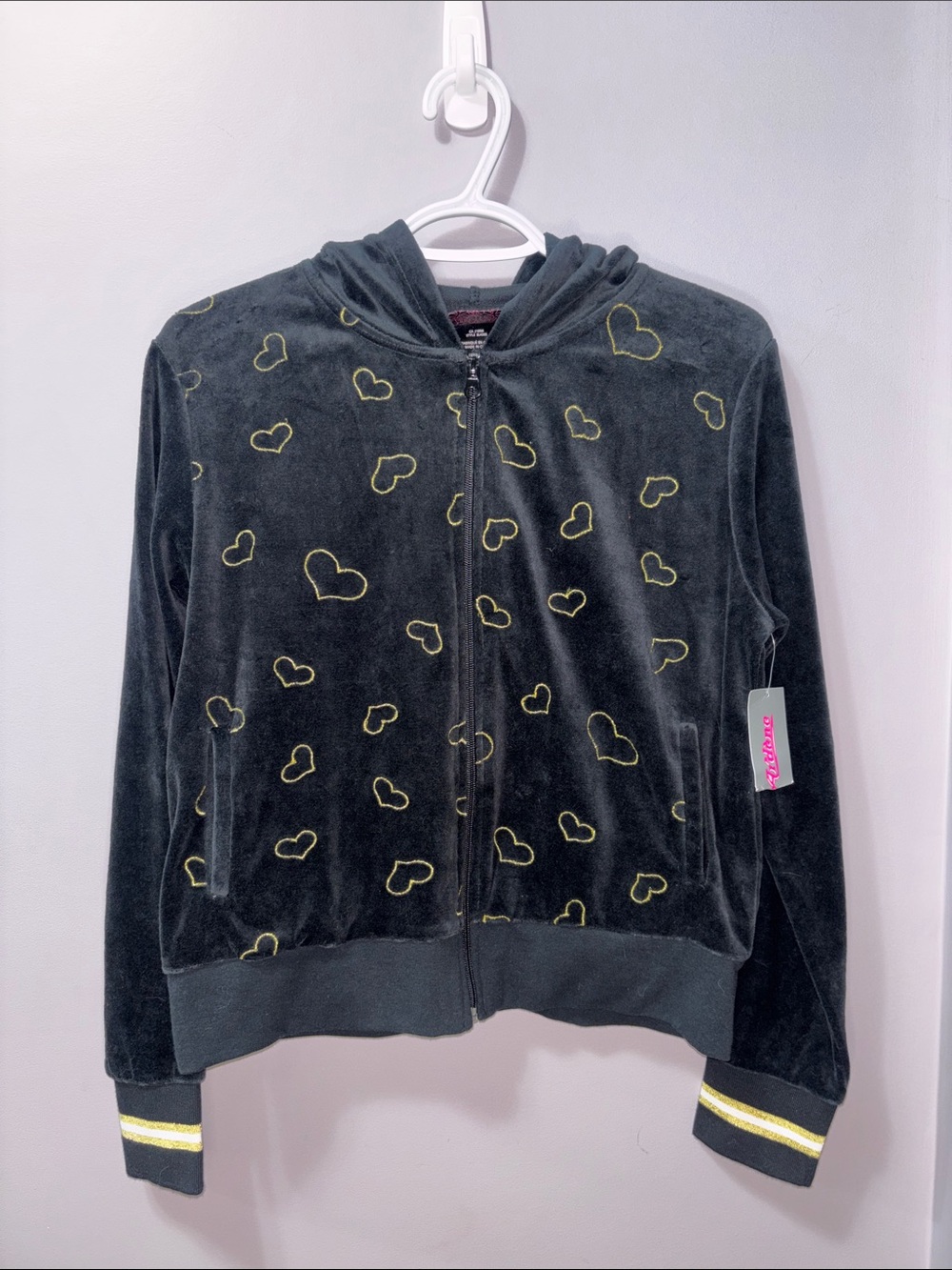 NWT Y2K Ardene Black Velvet Heart Zip Hoodie